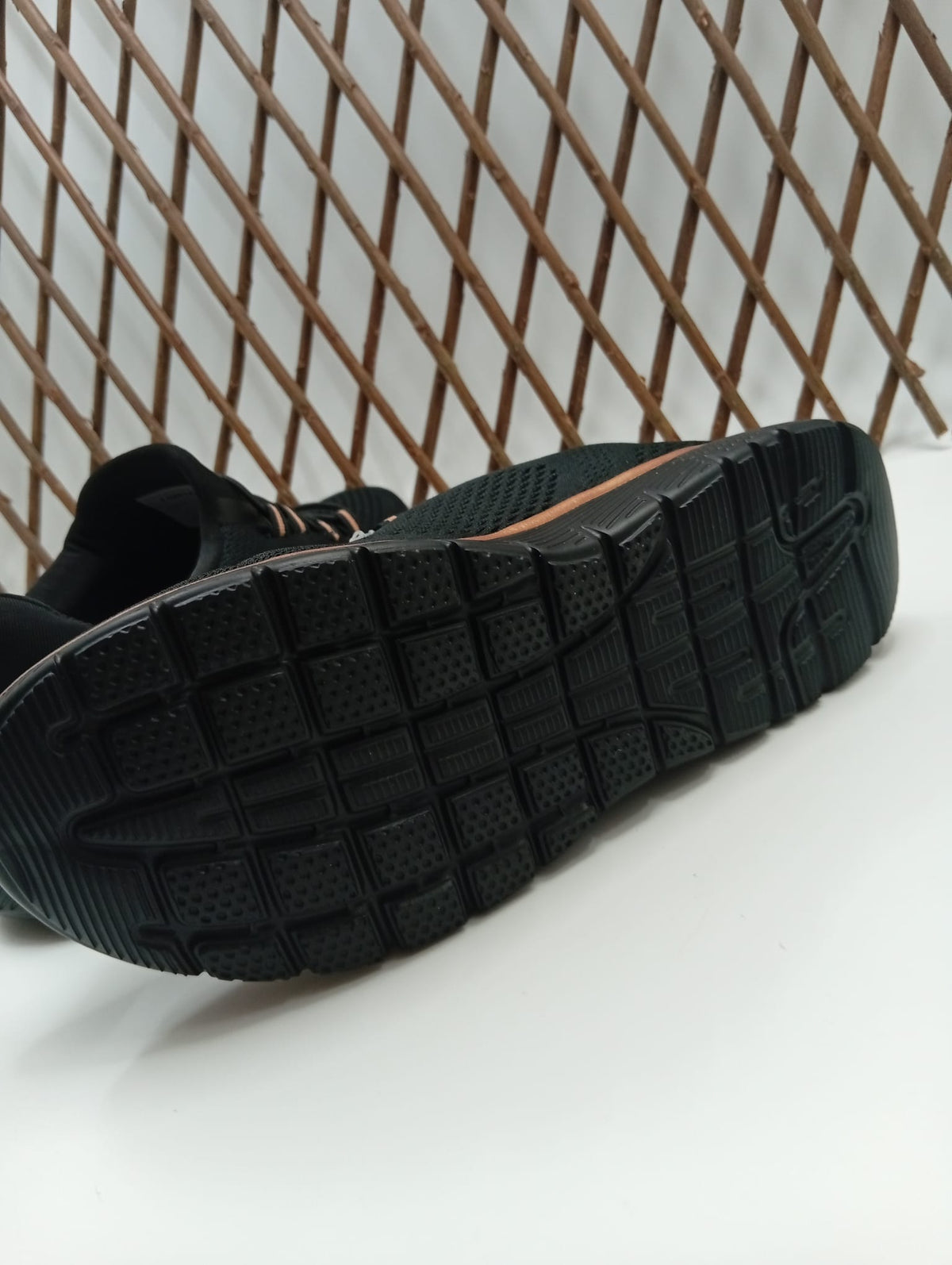 Zapatillas Deportivas Mujer Sin Cordones – Tejido Transpirable, Plantilla Memory Foam, Cierre Elástico, Suela Antideslizante - Basic Negro