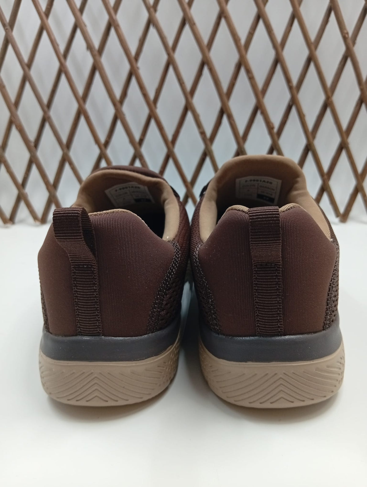 Zapatillas Deportivas Mujer Sin Cordones – Tejido Transpirable, Plantilla Memory Foam, Cierre Elástico, Suela Antideslizante - Basic Marron
