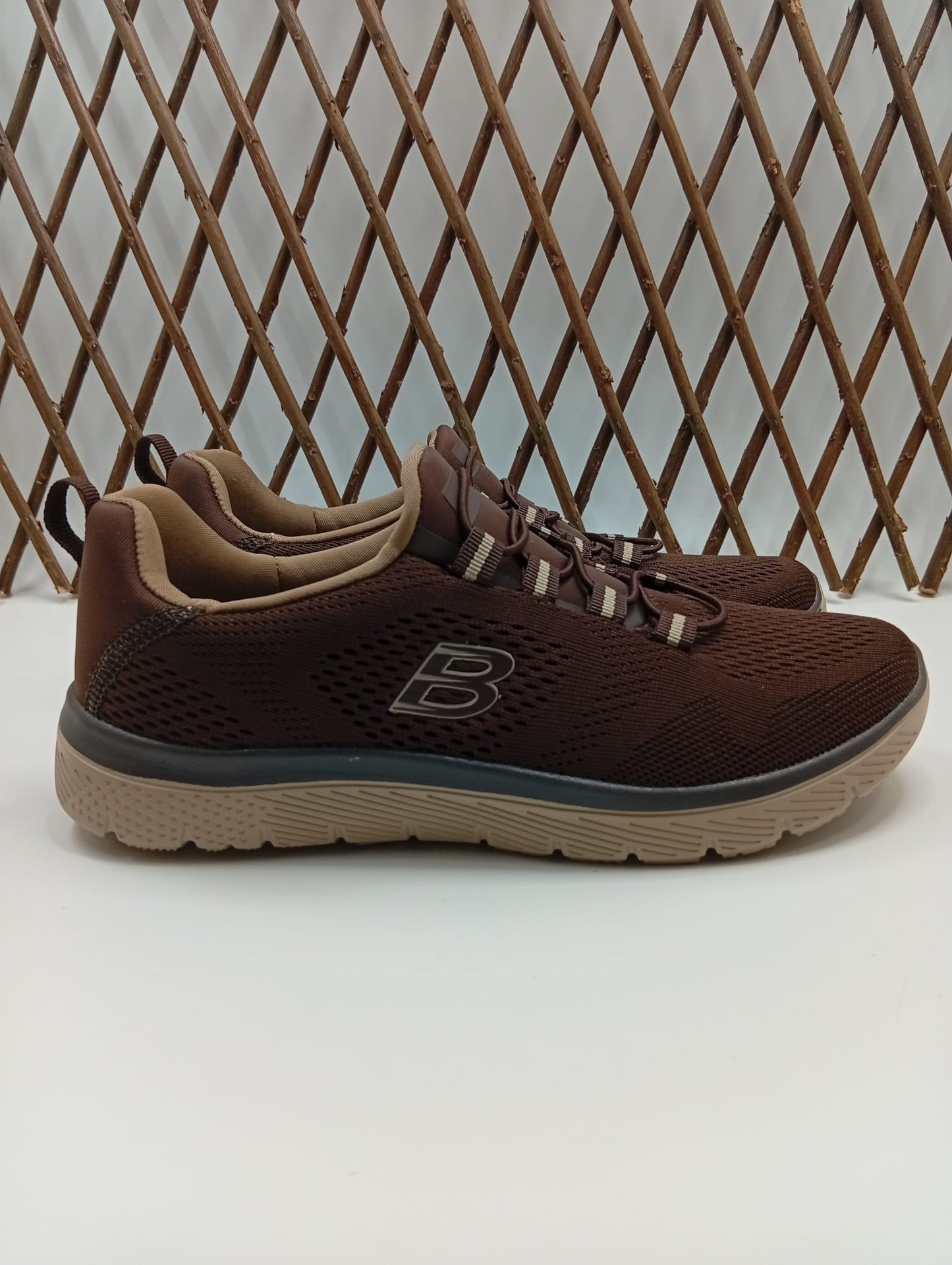 Zapatillas Deportivas Mujer Sin Cordones – Tejido Transpirable, Plantilla Memory Foam, Cierre Elástico, Suela Antideslizante - Basic Marron