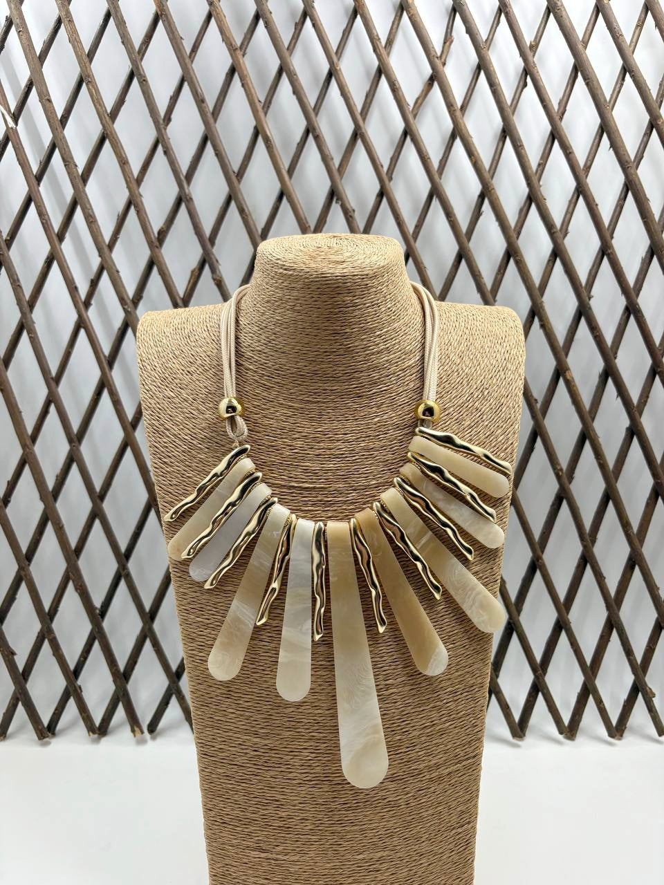 Collar